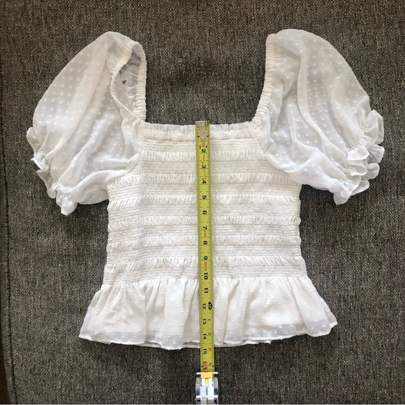 EXPRESS WHITE SMOCKED PUFF SLEEVE TOP, SIZE PETITE SMALL - Picture 5 of 10